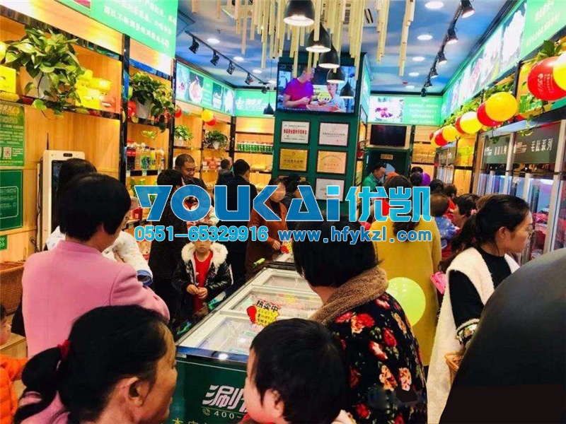 陜西漢中火鍋食材超市冷柜，火鍋材料店冷藏柜冷凍柜案例
